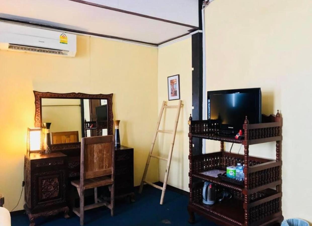 Nearthepark Boutique House Pansiyon Chiang Mai Dış mekan fotoğraf